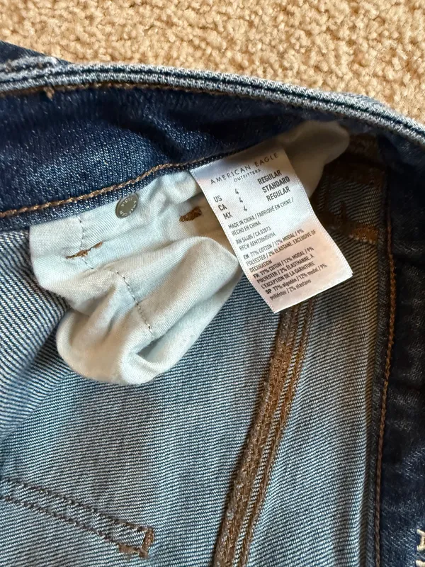 American Eagle Mom Jean - Image 5