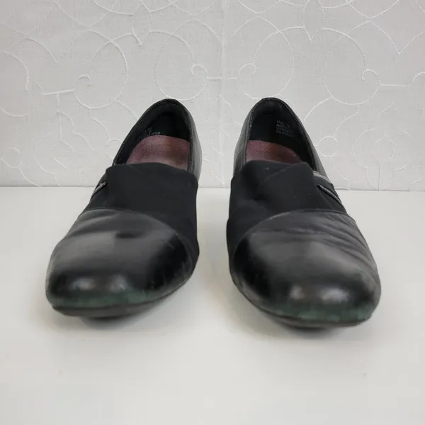 Clarks Womens Shoes Size 7.5 Black Leather Sugar Spice Heeled Slip On Pumps - Image 8