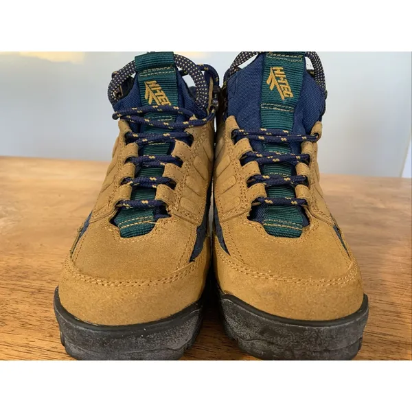 Hi-Tec Boots Lady Trilogy Hiking‎ Boots Womens Size 6.5 Tan and Green Model 5303 - Image 6