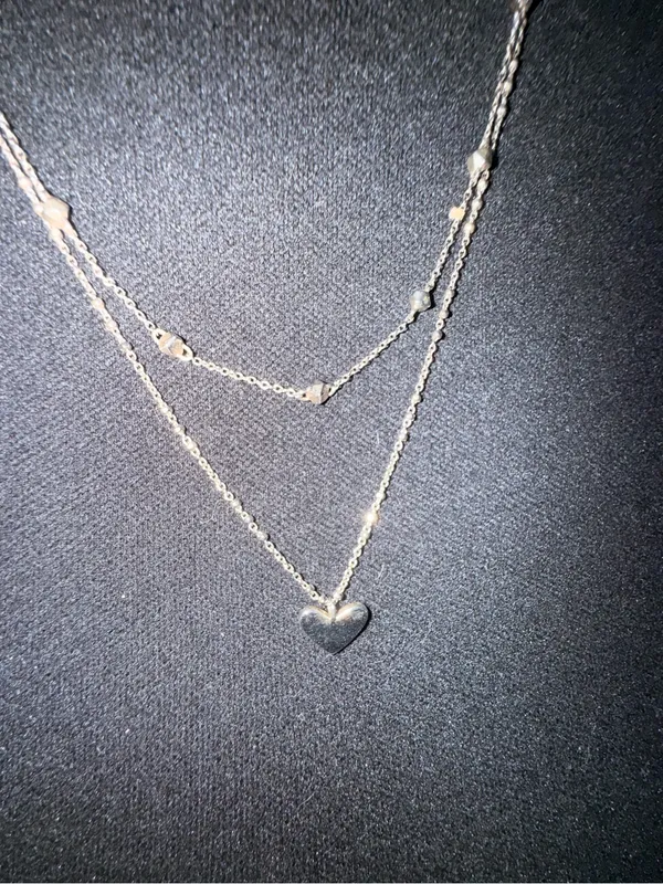 Kendra Scott Silver Double-Layer Heart Necklace - Image 4