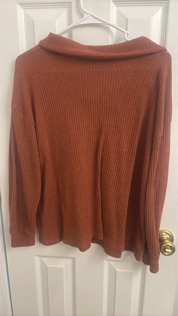 Light Sweater Orange Size XL - Image 3