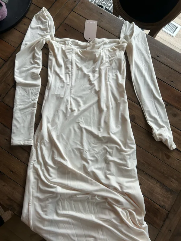 NWT Meshki Desirie Slinky Long Sleeve Maxi Slit Ivory Dress L - Image 10