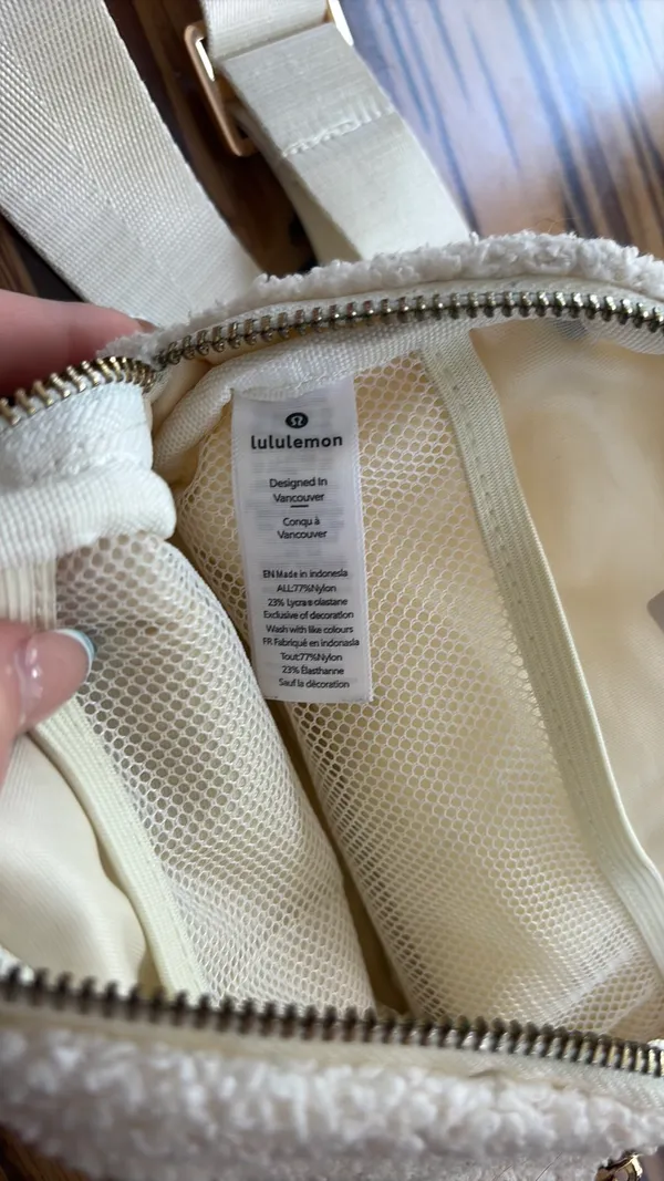 White fuzzy Lululemon belt bag - Image 2