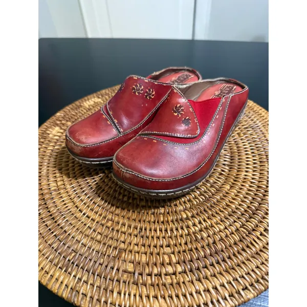 Spring Step LArtiste Chino-R Red Leather Floral Clogs Mules Womens 36 - Image 2
