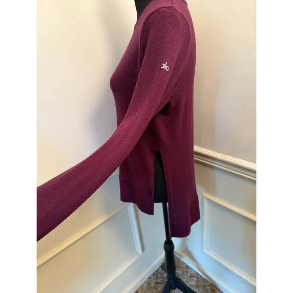 Alo Yoga Glimpse Long Sleeve Crewneck Pullover Deep Plum Burgundy Sweater Top - Image 4