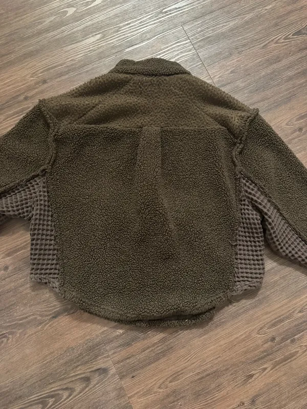 BDG Sherpa Urban Outfitters Jacket - Image 4