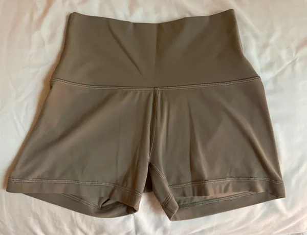 Aritzia BUTTER Cheeky Hi-Rise 3” Short - Image 7
