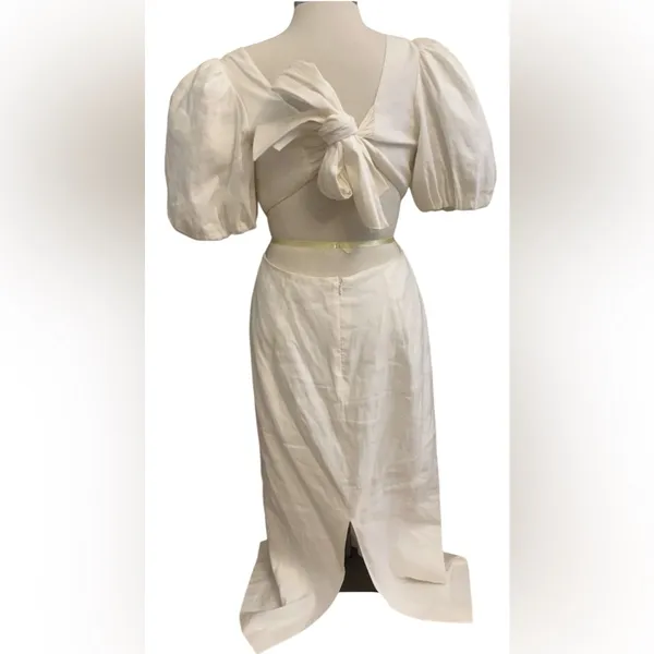 ANTONIO MELANI Elegant Cream Dress‎ - Image 2