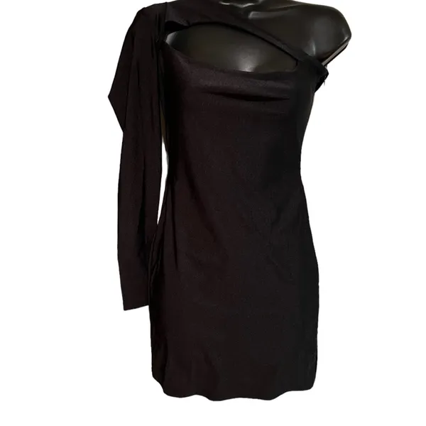 Revolve: Erika cut out dress Size M NWOT - Image 3