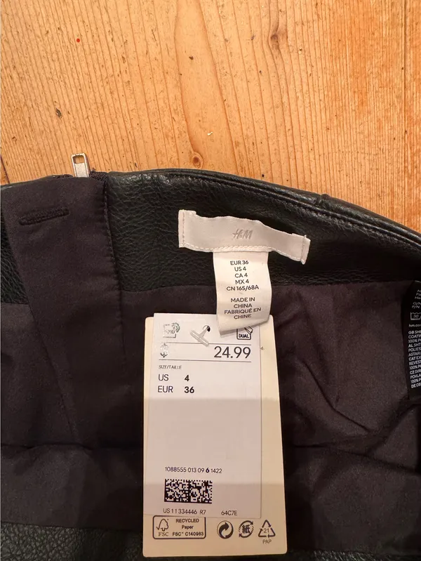 H&M Black Faux Leather Skirt - Image 3