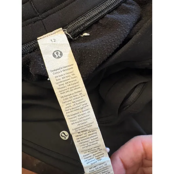 Lululemon pace jogger black women's size 12 - Image 5
