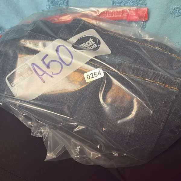 Women's Levi's Perfectly Slimming Straight 512‎ Jeans - Size 24 Blue Size 2 0264 - Image 13