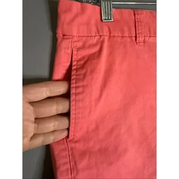 Gap Chino City Pink Shorts 4 inseam Size 10 - Image 3