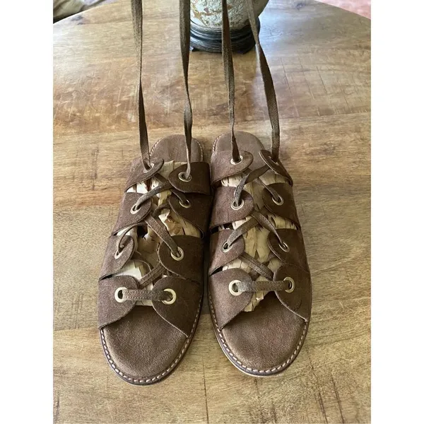 Urban Outfitters Brown Bonnie Sandals Lace-Up Suede Gold Rivet Women Size EUR 41 - Image 3