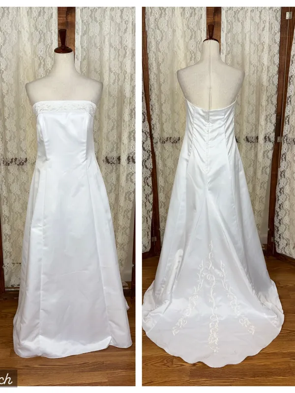Beautiful Vintage 90s Roberta Bridal Simple Satin Wedding Gown - Image 2