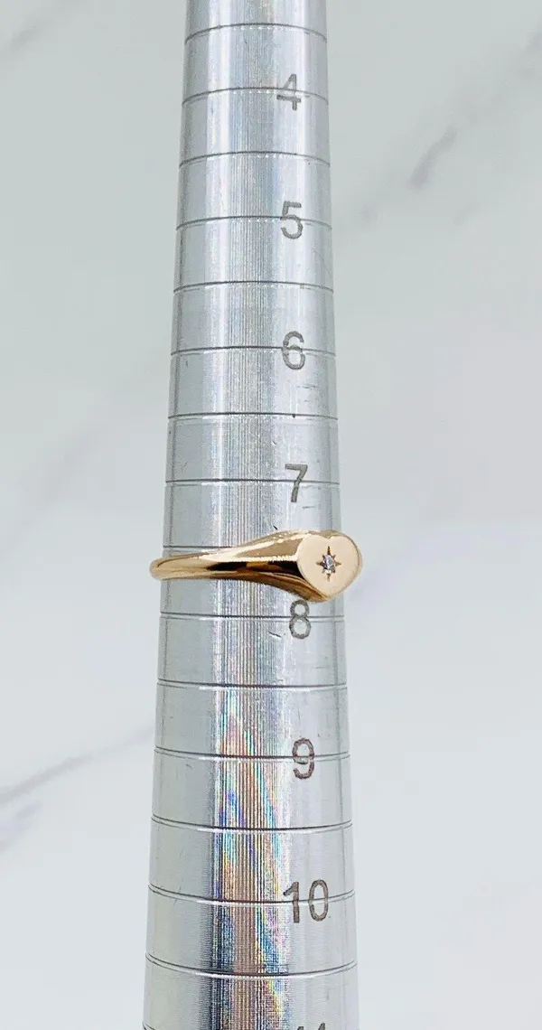 10k solid gold ring heart minimalist ❤️ Ring Size 7.5 ❤️ Rose gold Heart with cubic zirconia ❤️ - Image 6
