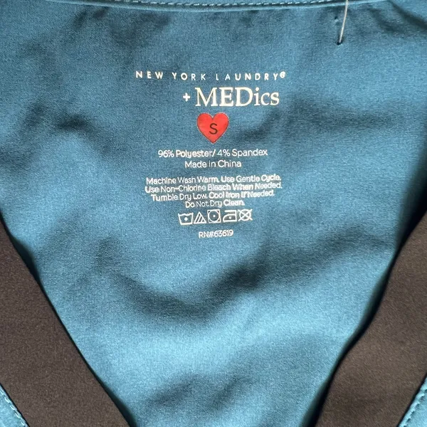 New York Laundry Medics Teal Blue Shortsleeve Scrub Top, S - Image 5