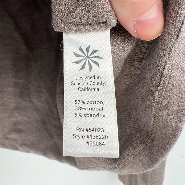 Athleta Idyllwild Sweatshirt Cropped Crew Neck Thumb Holes Taupe Brown sz small - Image 8