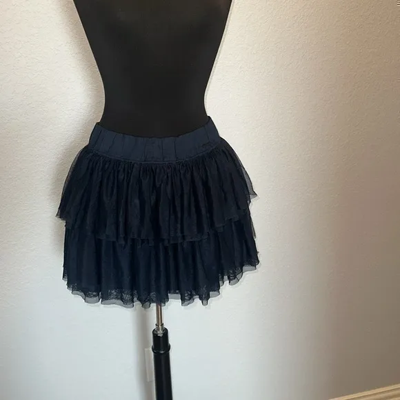 Vintage Abercrombie and Fitch Tiered Mesh Navy Elastic Band Mini Skirt NWOT - Image 2