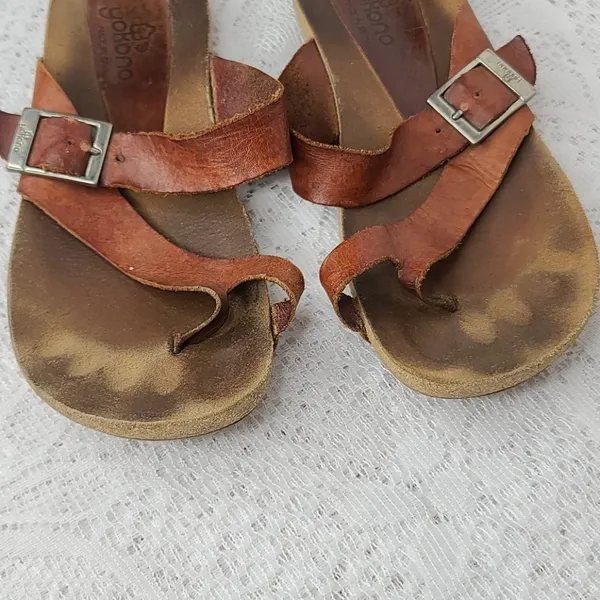 Yokono slip on leather toe sandals tan brown sz 8 - Image 2
