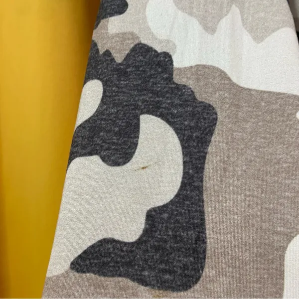 Camo Long Sleeve Top Black Size XL - Image 2