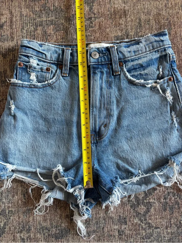 Abercrombie & Fitch The Mom Short High Rise Denim Shorts Size 24 - Image 4