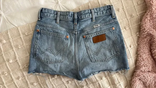 Wrangler jeans, shorts - Image 2