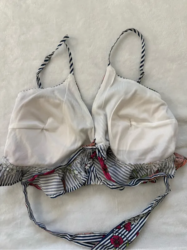 TRAC Floral Stripe Two Piece Set Ruffle Shorts & Tie Front Crop Top S - Image 6