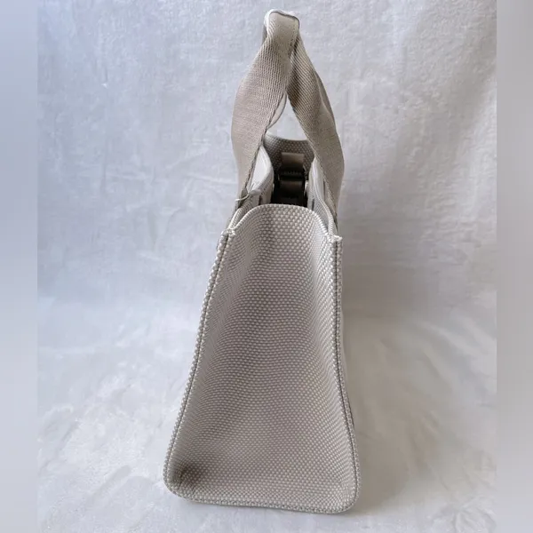 Lululemon Two-Tone Canvas Mini Tote Bag 4.5L - Image 7