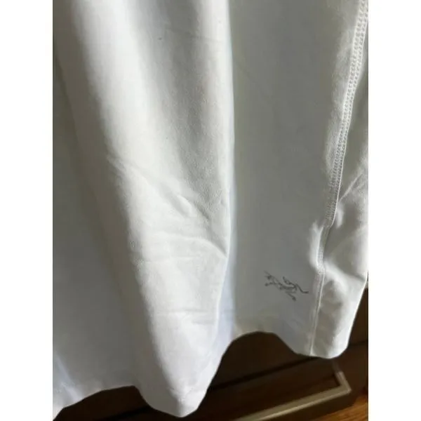 arcteryx woman's tank top size‎ medium - Image 4