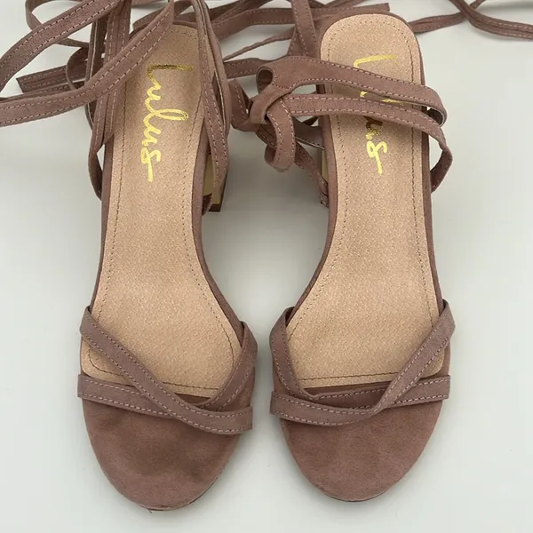Lulu’s Suede Pink Gold Lace Up Strappy 3.5” Heel in Women’s Size 6.5 - Image 3