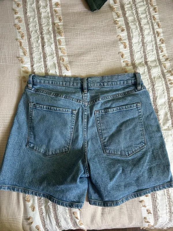 RSQ denim midi shorts - Image 3