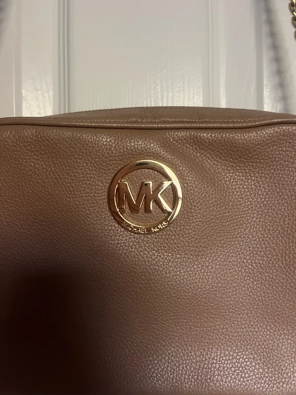 Michael Kors Purse Crossbody Brown Leather - Image 2