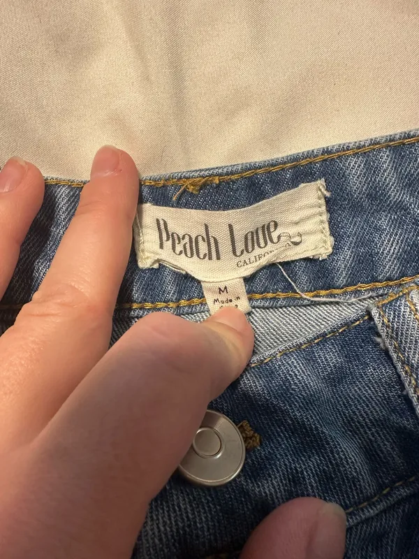 Peach Love Star Shorts Denim - Image 3