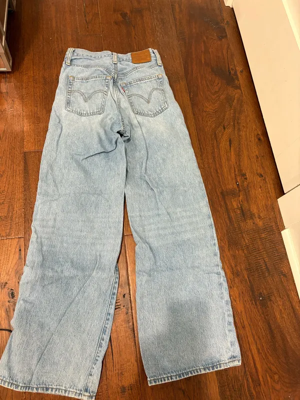 Levi’s Jeans - Image 2