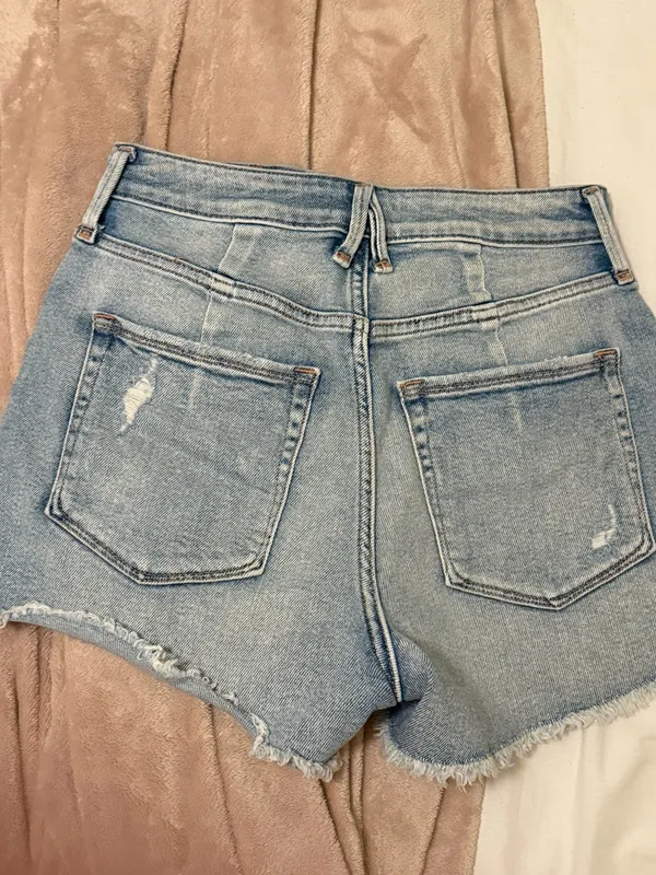 Good American Denim Shorts High-Rise - Image 4