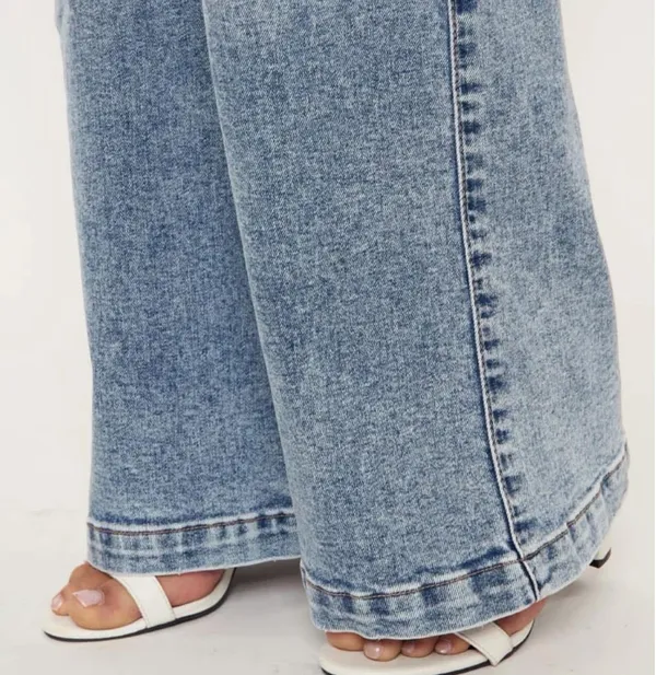 Ultra High-Rise KanCan Light Jeans USA 90s Flare - Image 3