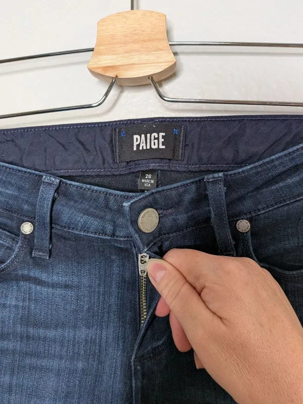 Paige Manhattan Bootcut Dark Wash Womens Jeans Size 26 Inseam 32" - Image 5