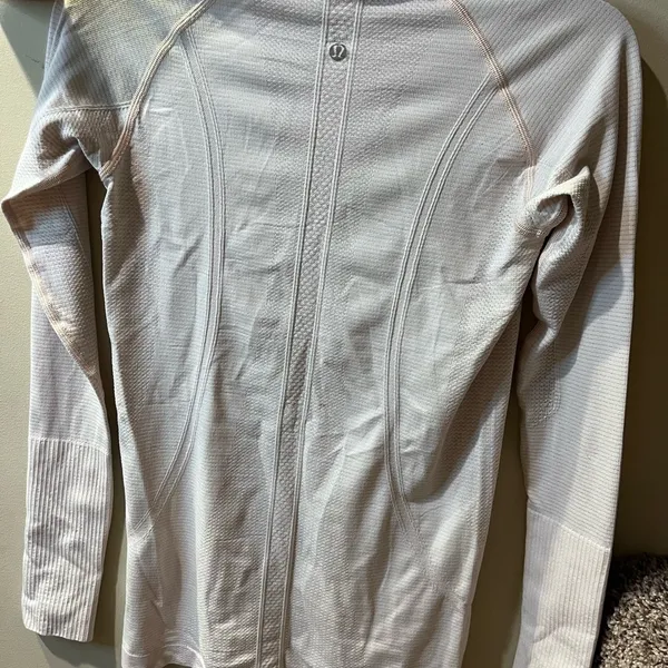 Lululemon Athletica White Long Sleeve Tee - Image 3