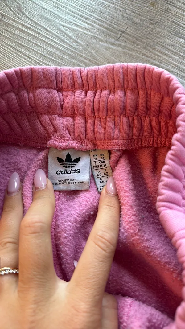 Adidas sweatpants - Image 2