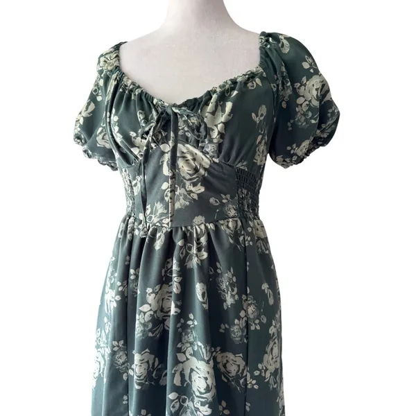 Hint of Blush Green Floral Print Smocked Waist Puff Sleeve Maxi Dress - Image 3