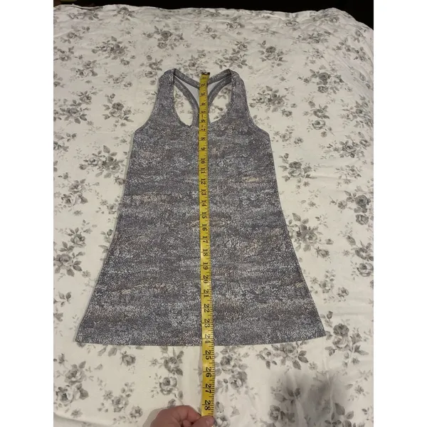 Lululemon Cool Racerback Tank Top Gray White Speckle Activewear See Pics - Image 3