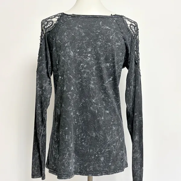 Maurices Silver Top Large Black Mineral Wash Crochet Lace Scroll Rhinestone L - Image 5