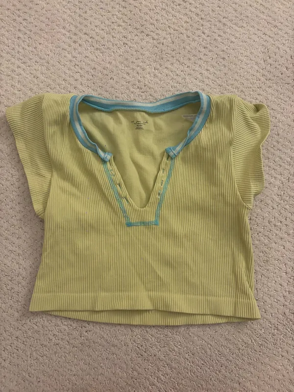 Urban Outfitters Green Top - Image 2