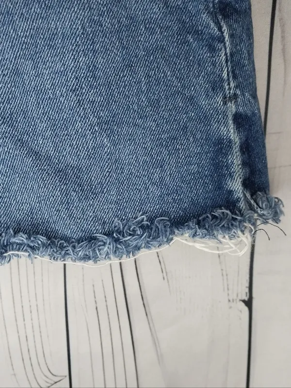Abercrombie & Fitch High-Riseb The 4" Mom Denim Distressed Cutoff Shorts - Image 6