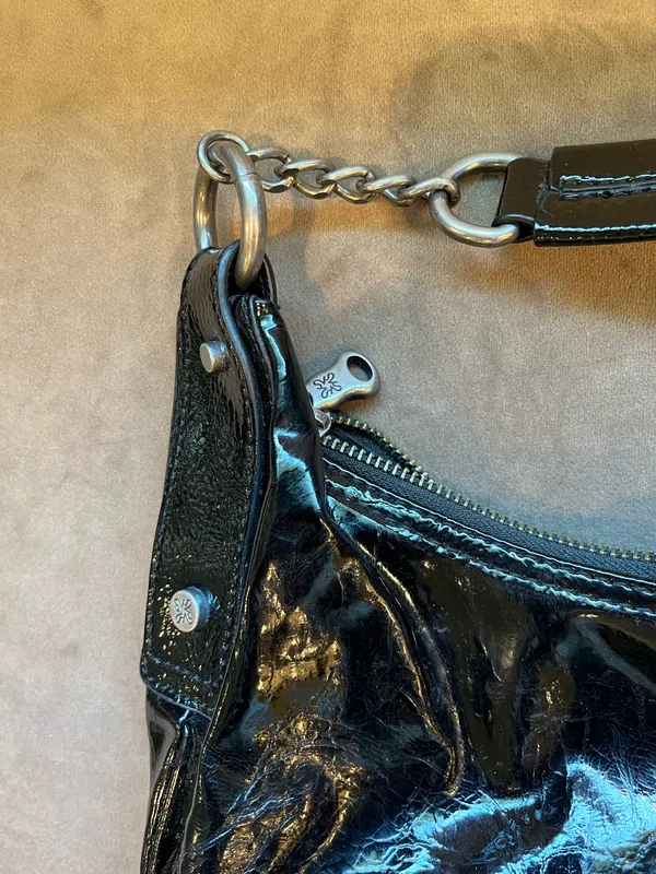 Vera Wang Shoulder Bag - Image 3