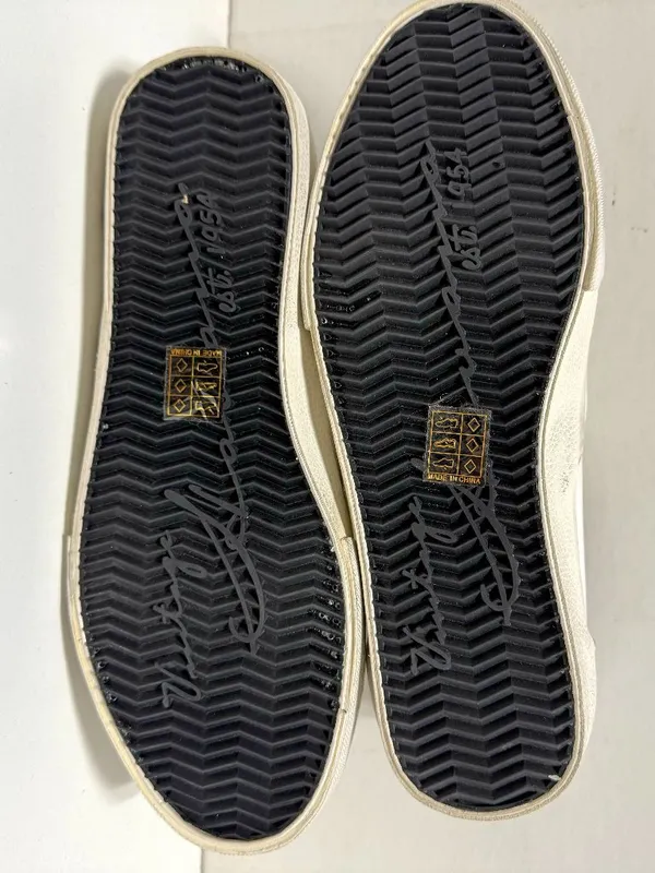 *RARE* VH EST 1954 Vintage Havana White Leather Gold Star Perforated Sneakers - Image 10