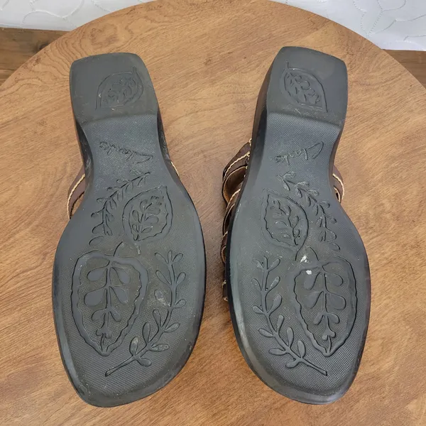 Clarks Womens Sandals Size 8M Brown Leather Open Toe Strappy Slip Ons 72678 - Image 8