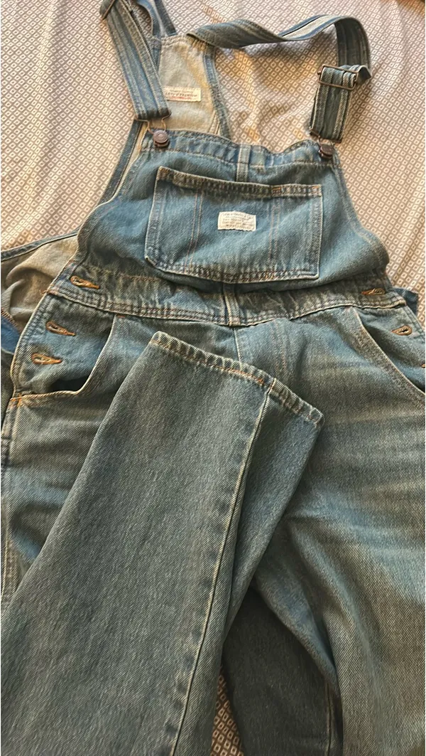 Levi’s straight leg overalls - Image 2