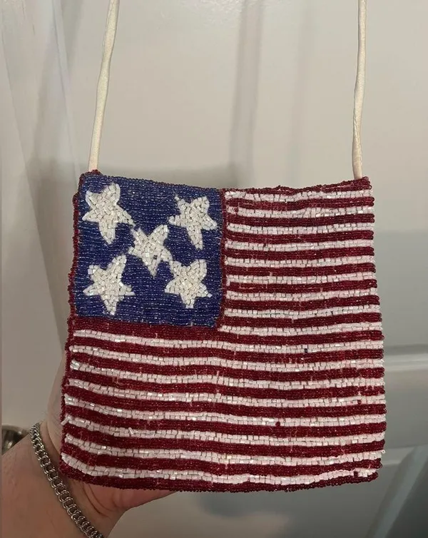 Vintage Unbranded Beaded American Flag All-American Core Chic Crossbody Bag - Image 5